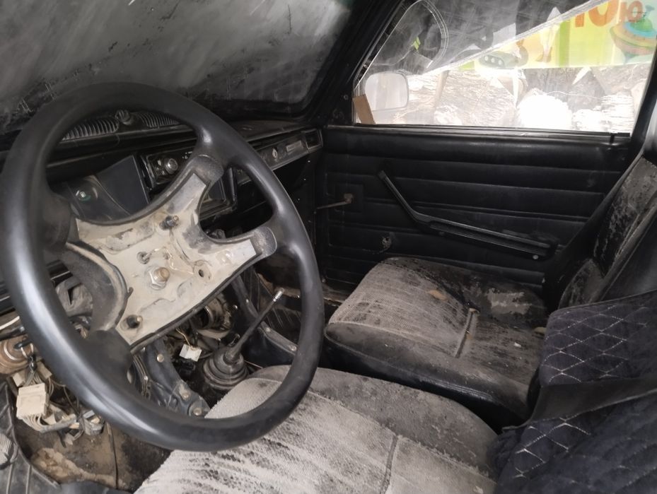 ВАЗ 2104 нуждаетса на ремонтте