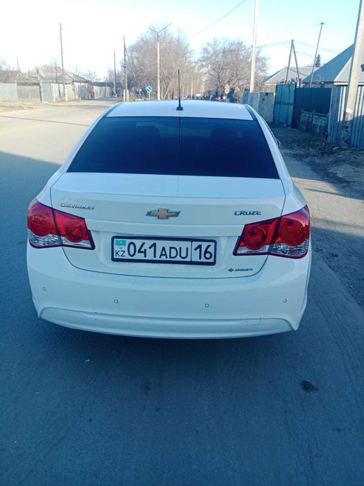 Продам Шевроле Круз