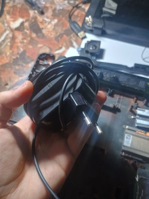 Piese laptop ASUS X541U placă de bază DEFECTĂ. Cooler, CD-ROOM, placă conexiuni, ecran, carcasă, heat sink, modul Wi-fi rețea, difuzoare, încărcător