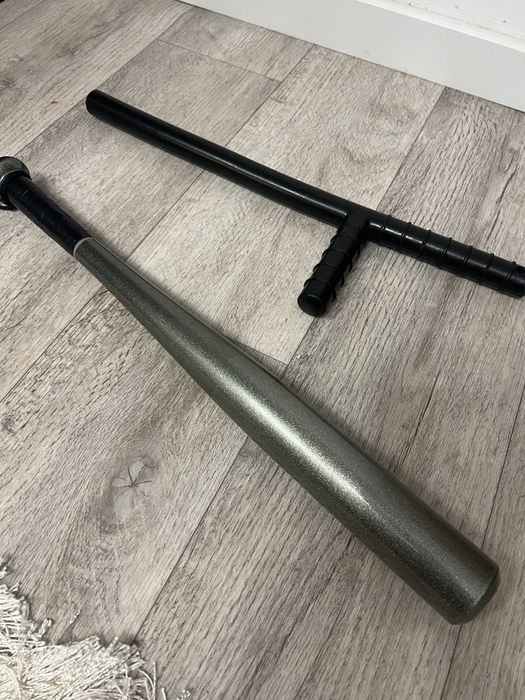 Бейсбольная бита