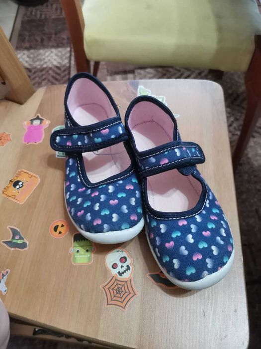 Детски пантофи за момиче