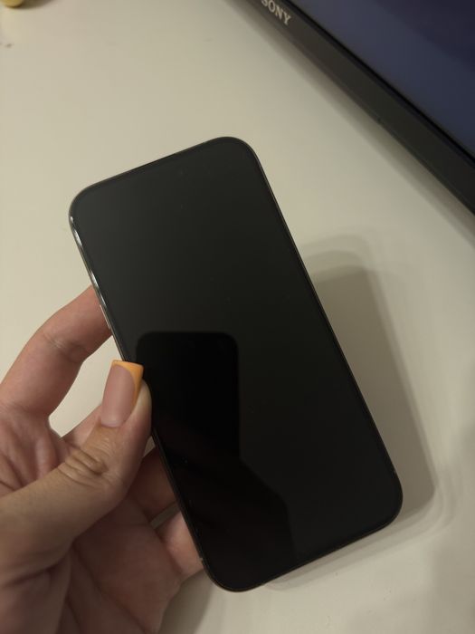 Продам iphone 15 pro 512 gb