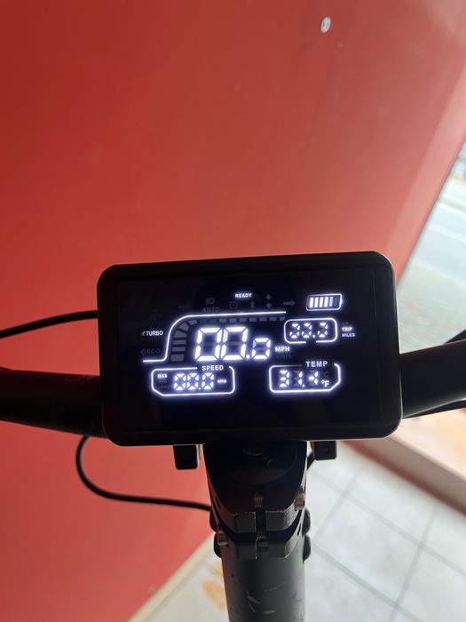 Продавам електрически скутер BE COOL