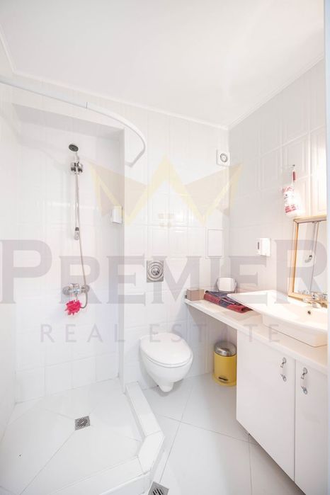 Многостаен в Бургас, област-гр.Свети Влас площ 240 цена 230000