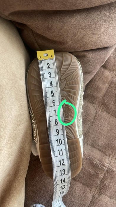 Нарядное платье на годик