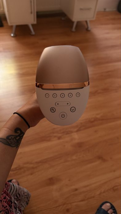 Фотоепилатор Philips