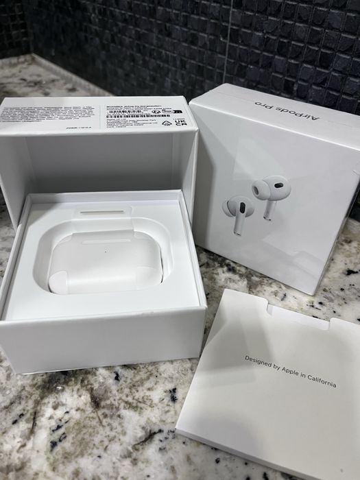 AirPods Pro 2 Sigilate Noi