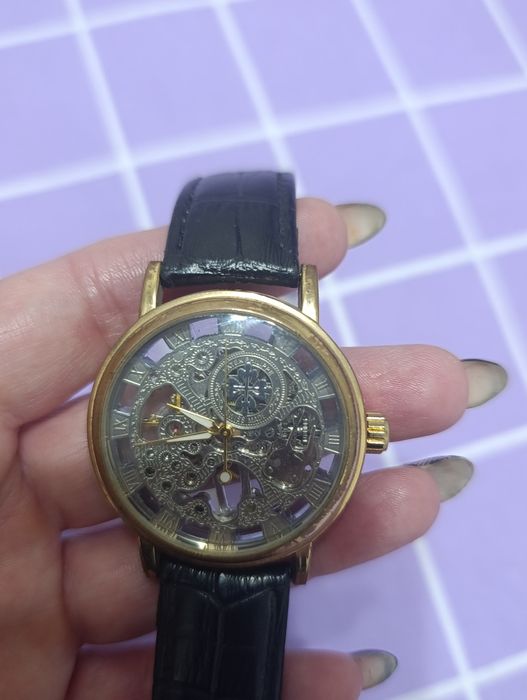 Продам механические часы