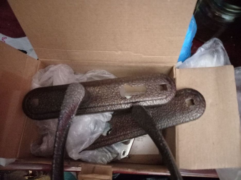 Продается замок омега Россия