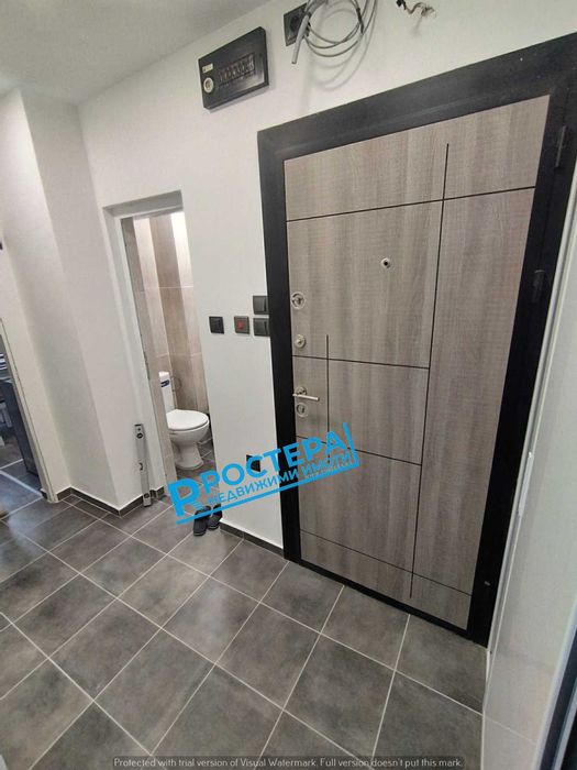 Продава се Едностаен апартамент в Търговище, Център - 40 кв.м за 2025 €/кв.м - Снимка #11