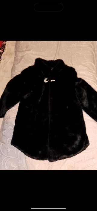 Веши в хорошом состояние б/у продаю недогоро и договорная  и