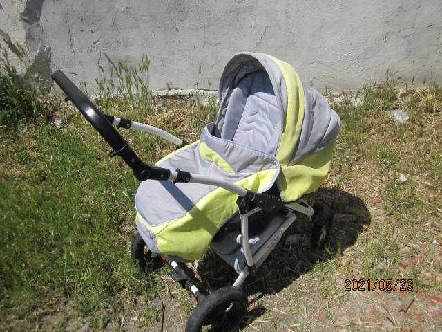Детска количка  ,детско столче  и седалка - 140 лв.