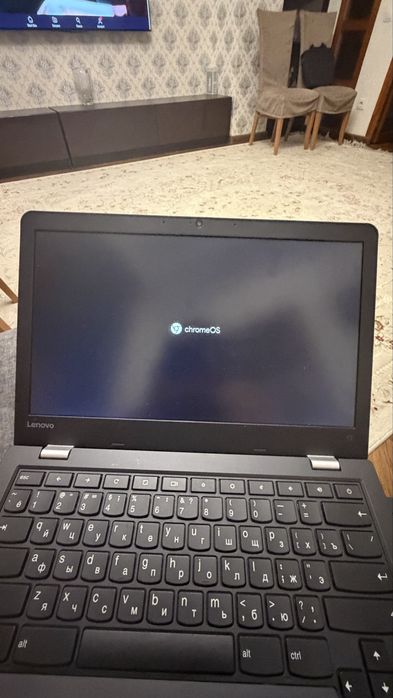 Ноутбук Lenovo ThinkPad chrome