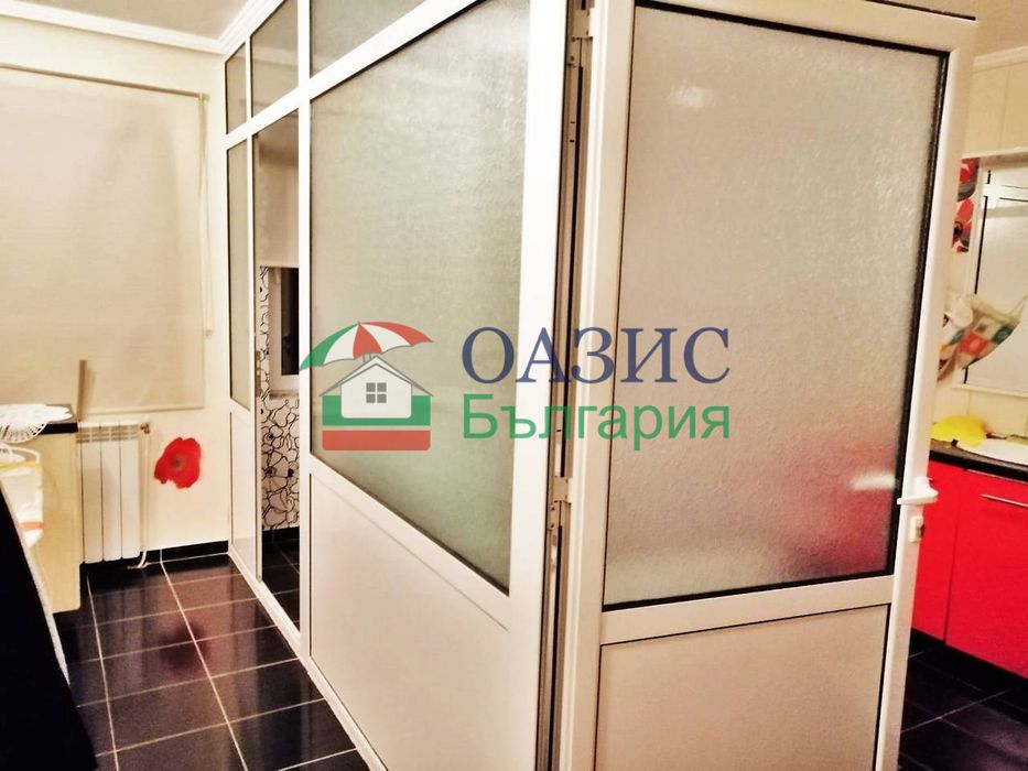 Къща с. Кошарица, България 445 кв. м., върху парцел 1146 кв. м., цена 495 000 евро