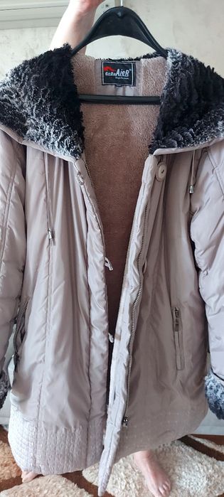 Дамско зимно яке