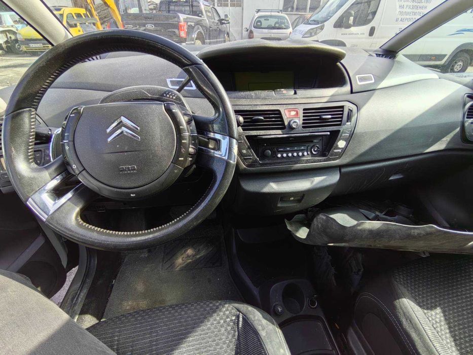 Citroen C4 Picasso 2.0HDI на части