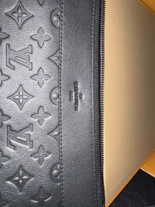 Poșete bărbătești originale Louis Vuitton