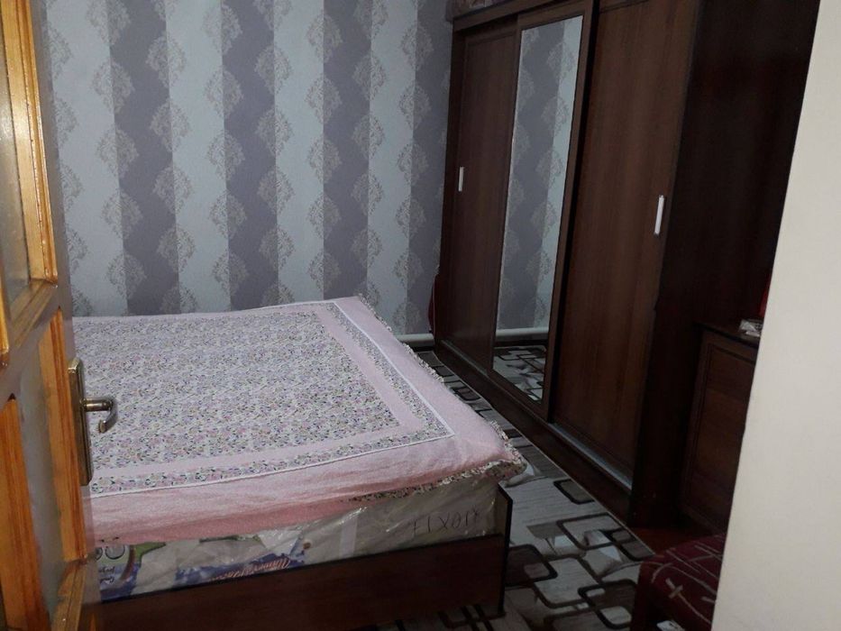 Продаются участок 2.4 соток 7 комнот +подвал 3 санузла