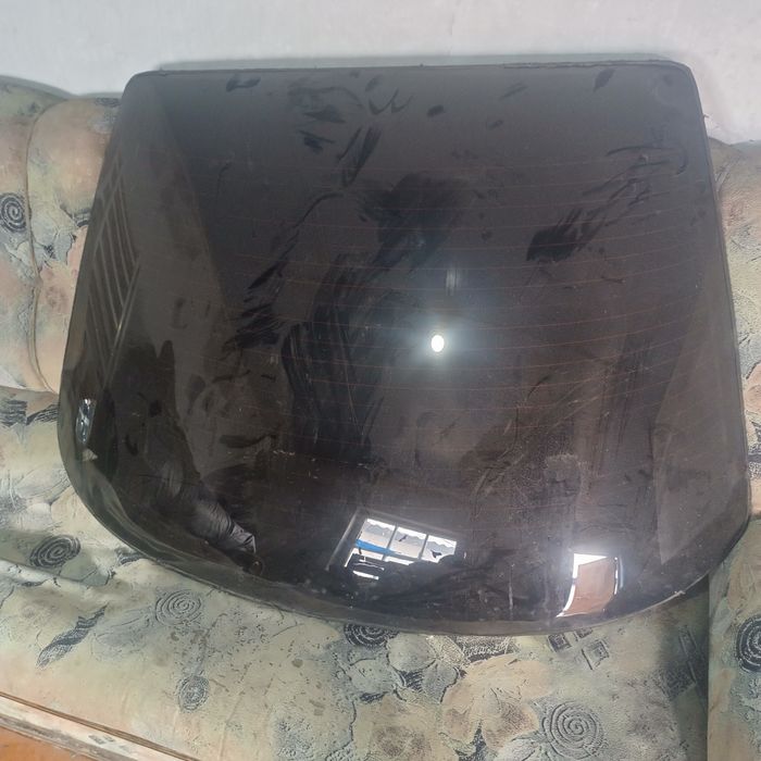 стекло ауди 80 б4