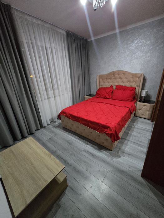 Persoana fizica,vând apartament cu 2 camere în inima orașului Galati