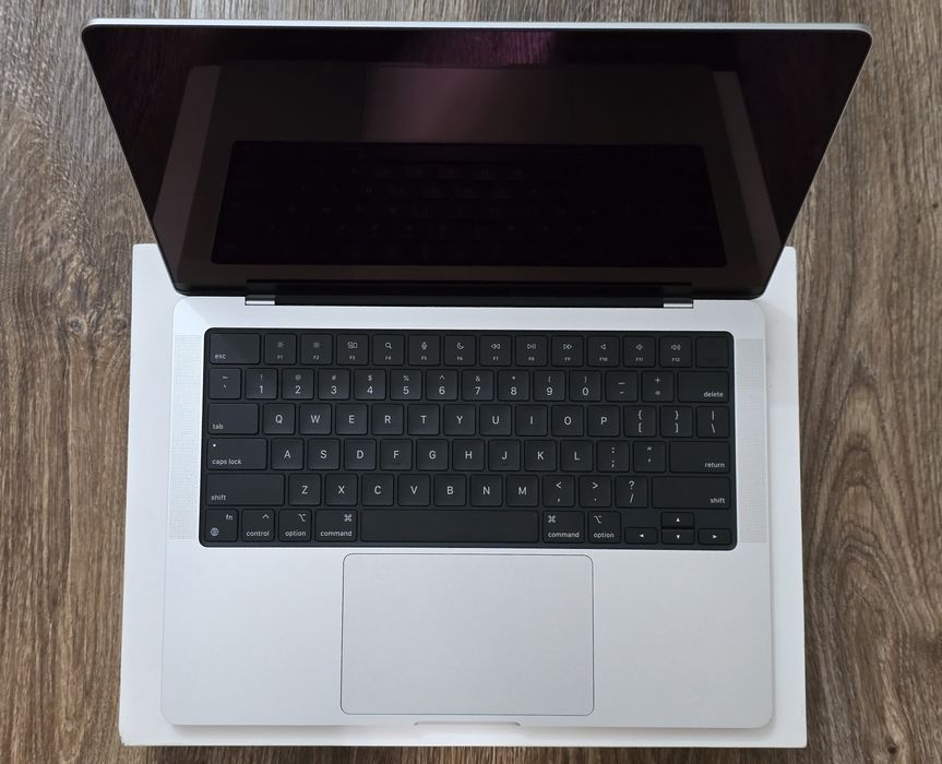 MacBook Pro M4 16/1TB