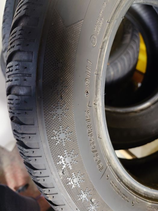 3 buc 195/65R15 o buc 185/65R15 Lassa 2024-23 stare foarte buna