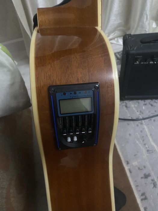 гитара  электронный