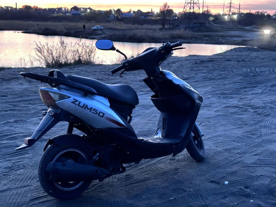 Продам скутер...