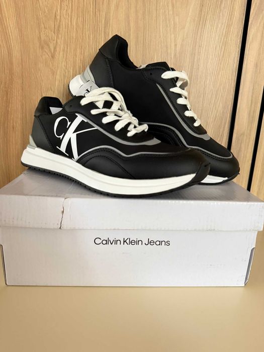 Нови маратонки Calvin Klein