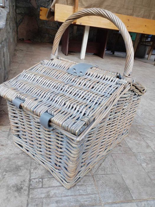 Кошница за пикник