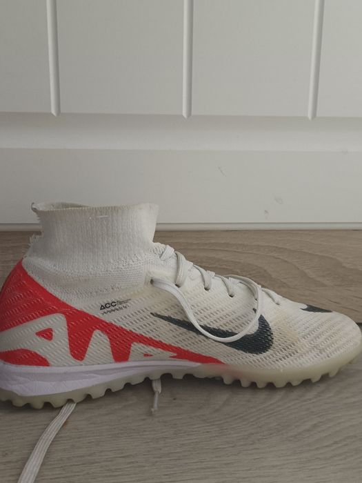 Сороконожки nike 36 размер