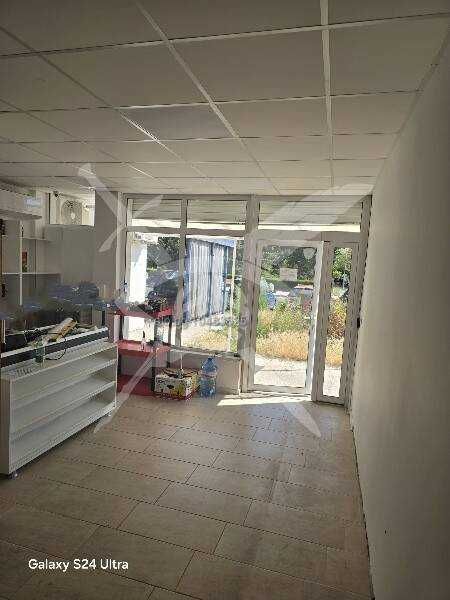 Продава се Магазин в Бургас, Изгрев - 35 кв.м за 429 €/кв.м - Снимка #1