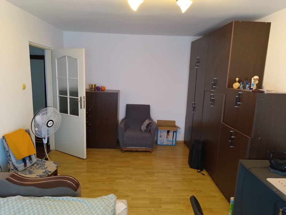 Apartament 2 camere de închiriat în Zorilor - More