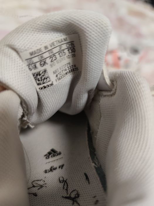 Маратонки и обувки за момиченце