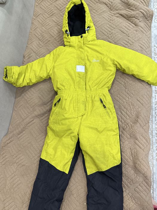 Продам лыжный костюм и куртку для девочки