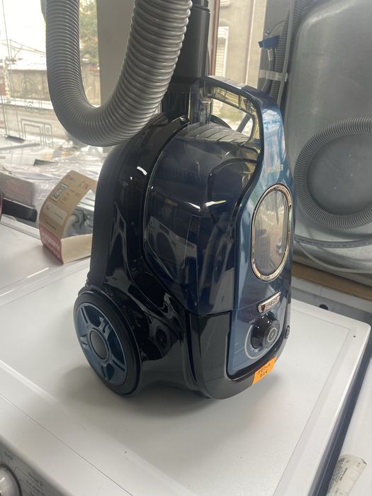 Прахосмукачка MUHLER MVC-80BS без торбичка