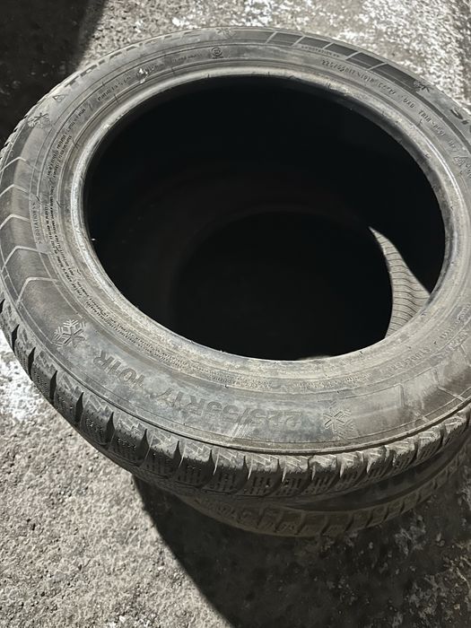 Продам зимние балоны 2штуки
