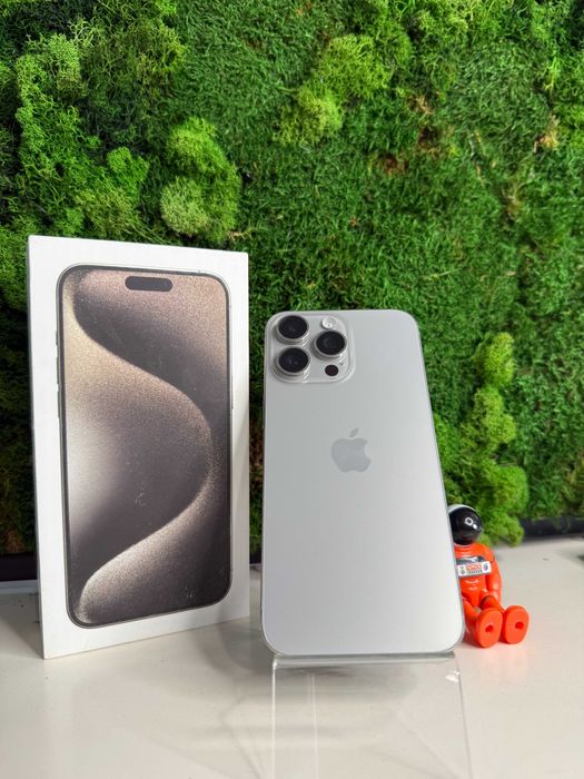 iPhone 15 Pro Max Natural Titanium 256GB, 90% Baterie #7022