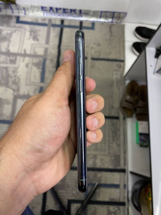 IPhone 11 pro xotirasi 64gb