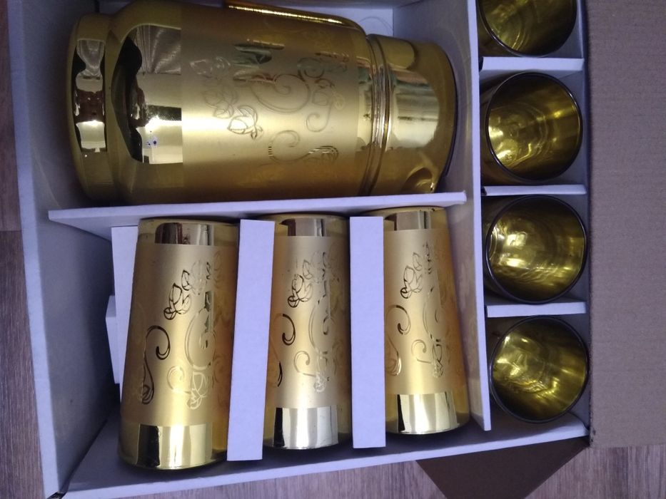 Продам Набор посуды