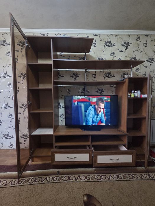 Стенка под телевизор