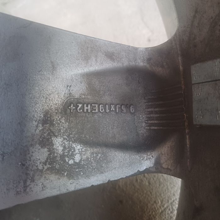 Продам Диски легкосплавные