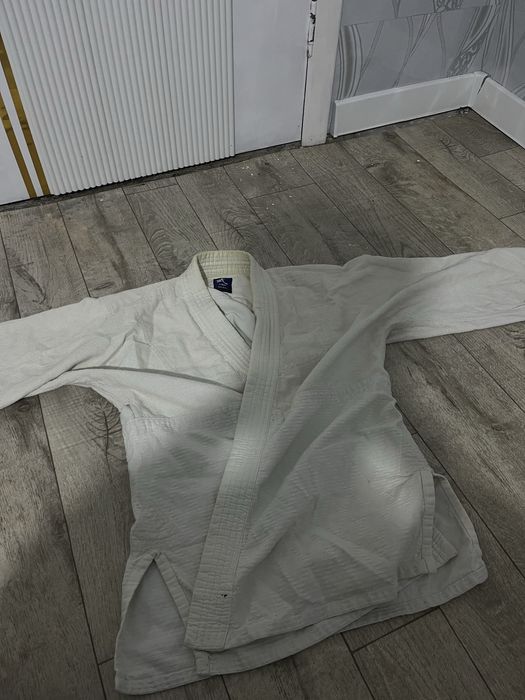 продам кимано для дзюдо