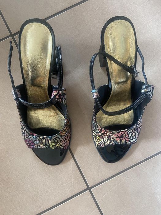 Дамски сандали Gabina естествена кожа