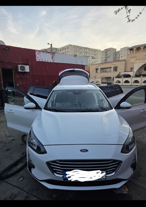 Vând ford focus 1,5 diesel