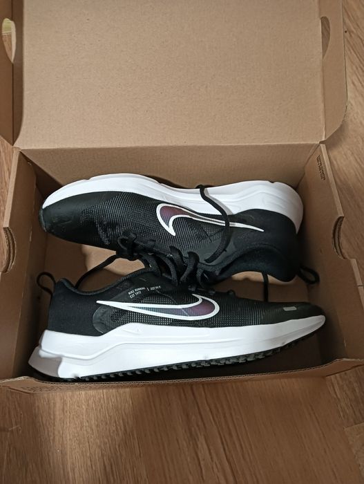 Adidași 37,5-38-38,5