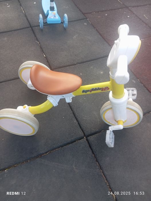 Продам велик- беговел.