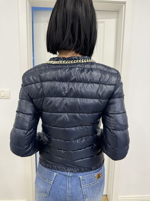 Elisabetta Franchi geaca puf