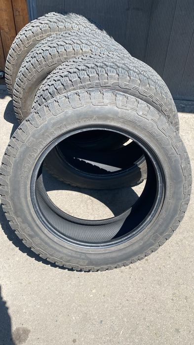 Продам Шины на внедорожник