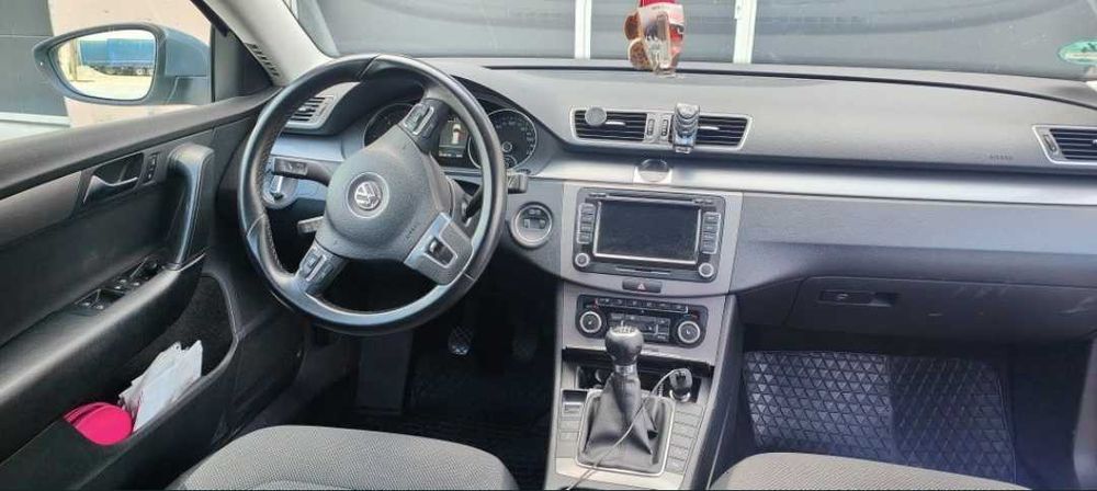 VOLKSWAGEN Passat 2012 — imagine 4